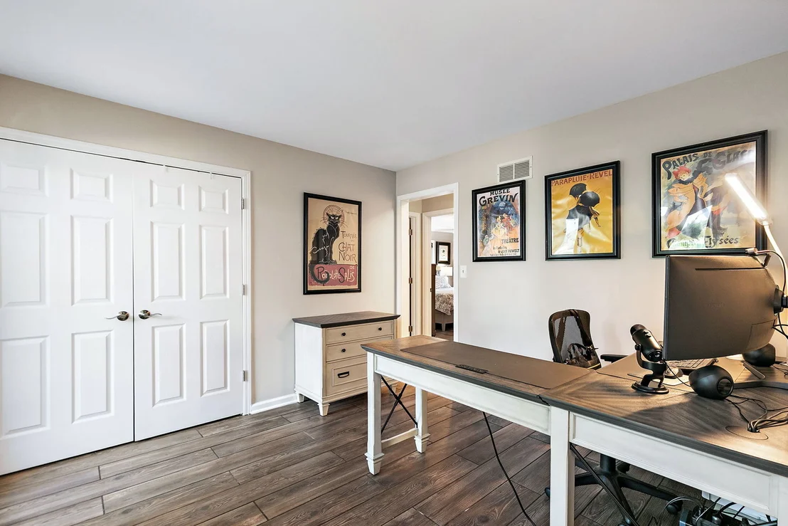 Photo of 40W719 Longshadow Lane