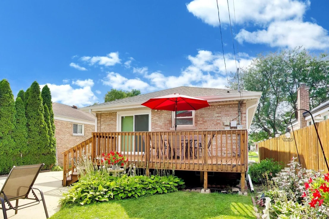 Photo of 3225 Sunset Lane