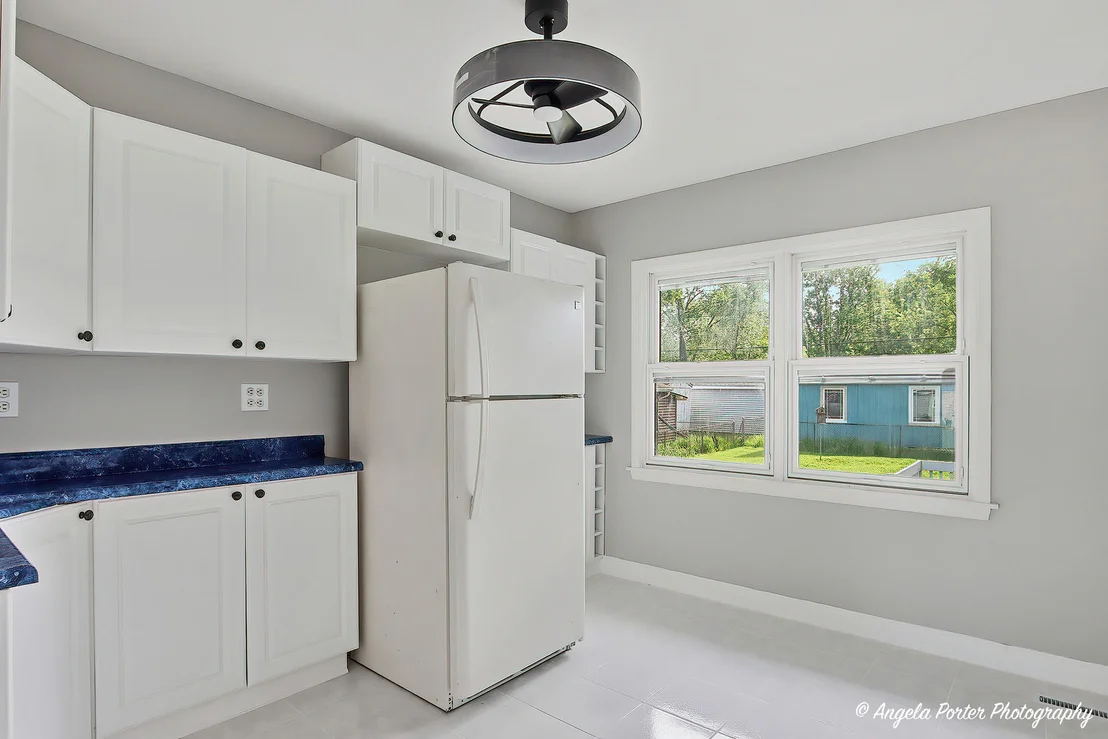Photo of 410 WILLOW Road