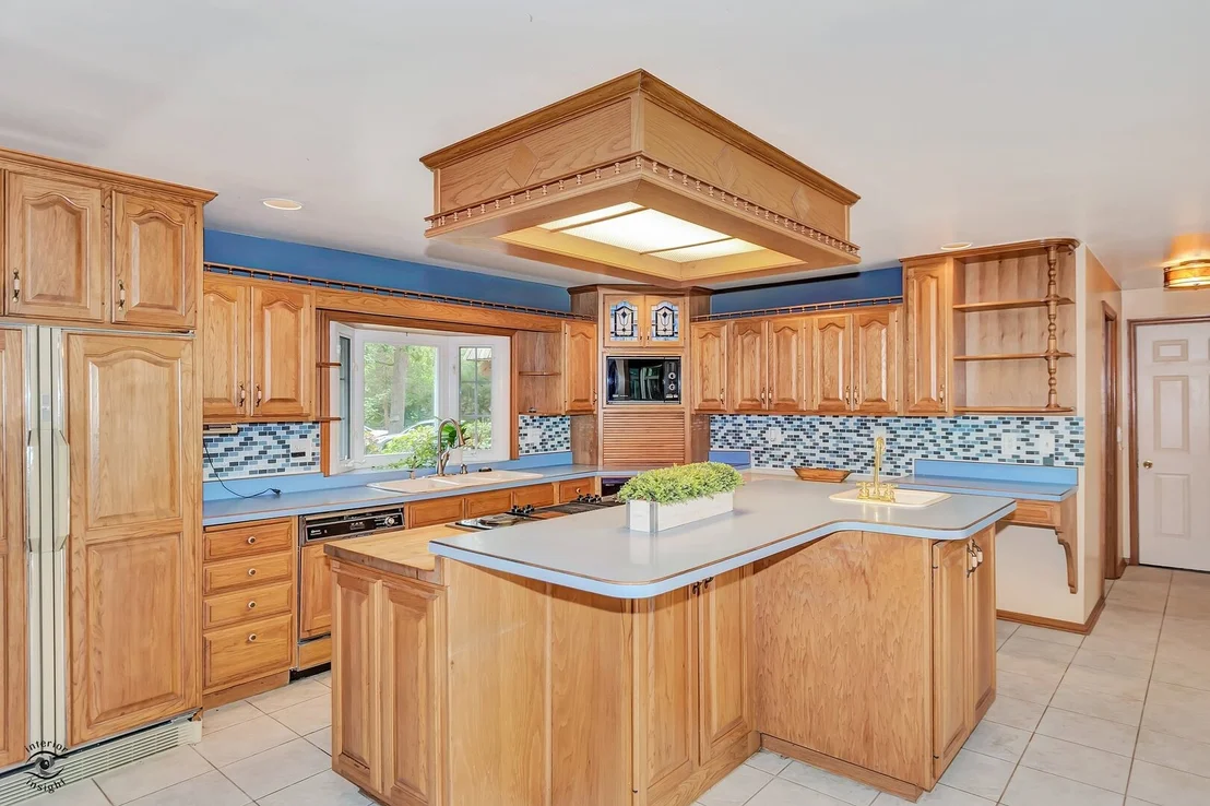 Photo of 864 Ash Drive