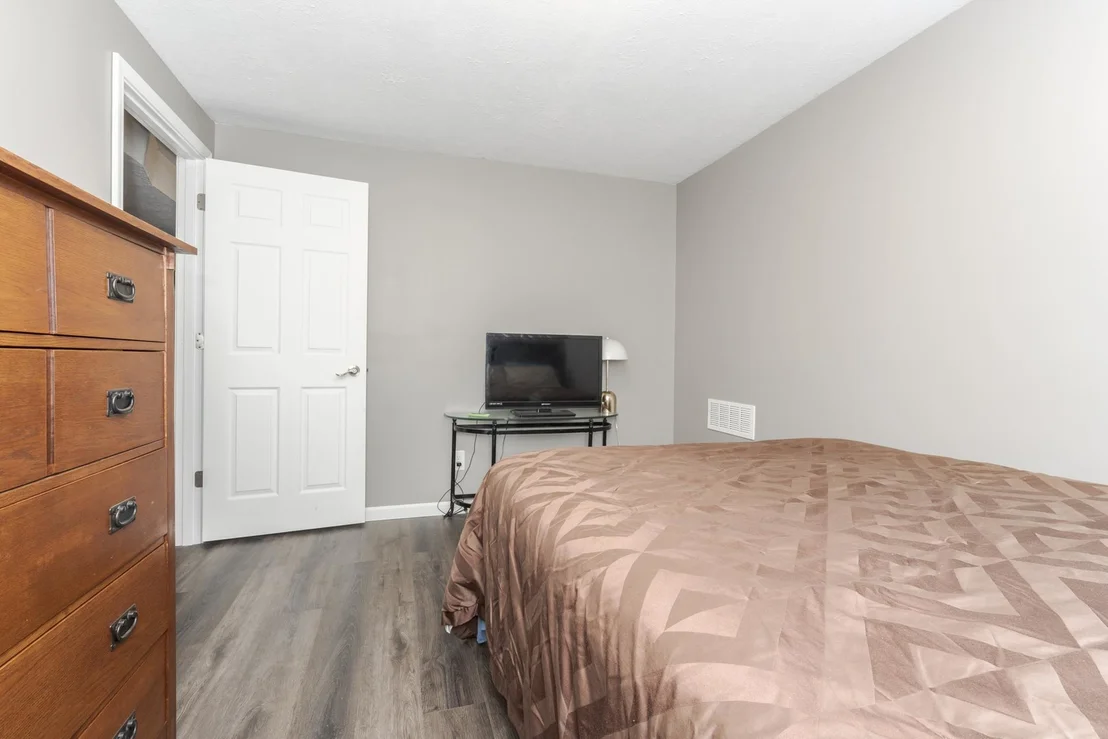 Photo of 1325 Berkley Road
