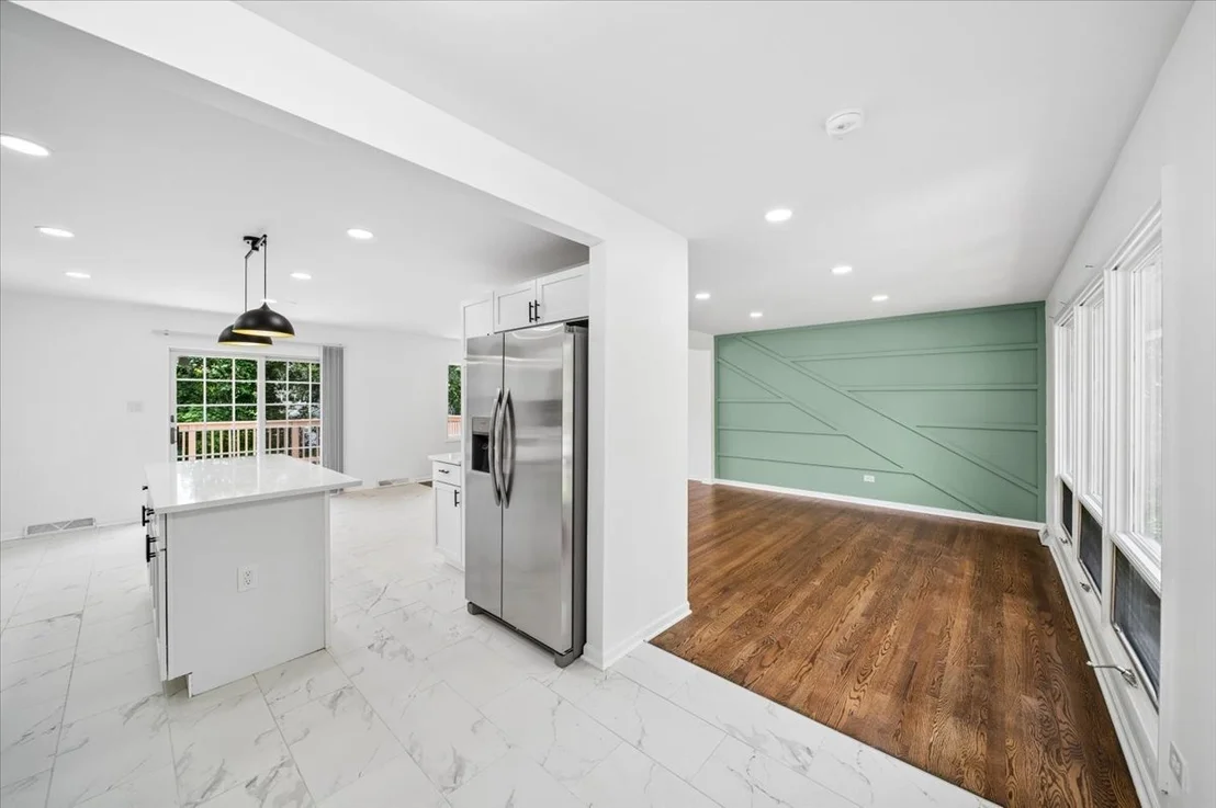 Photo of 15209 Linden Drive