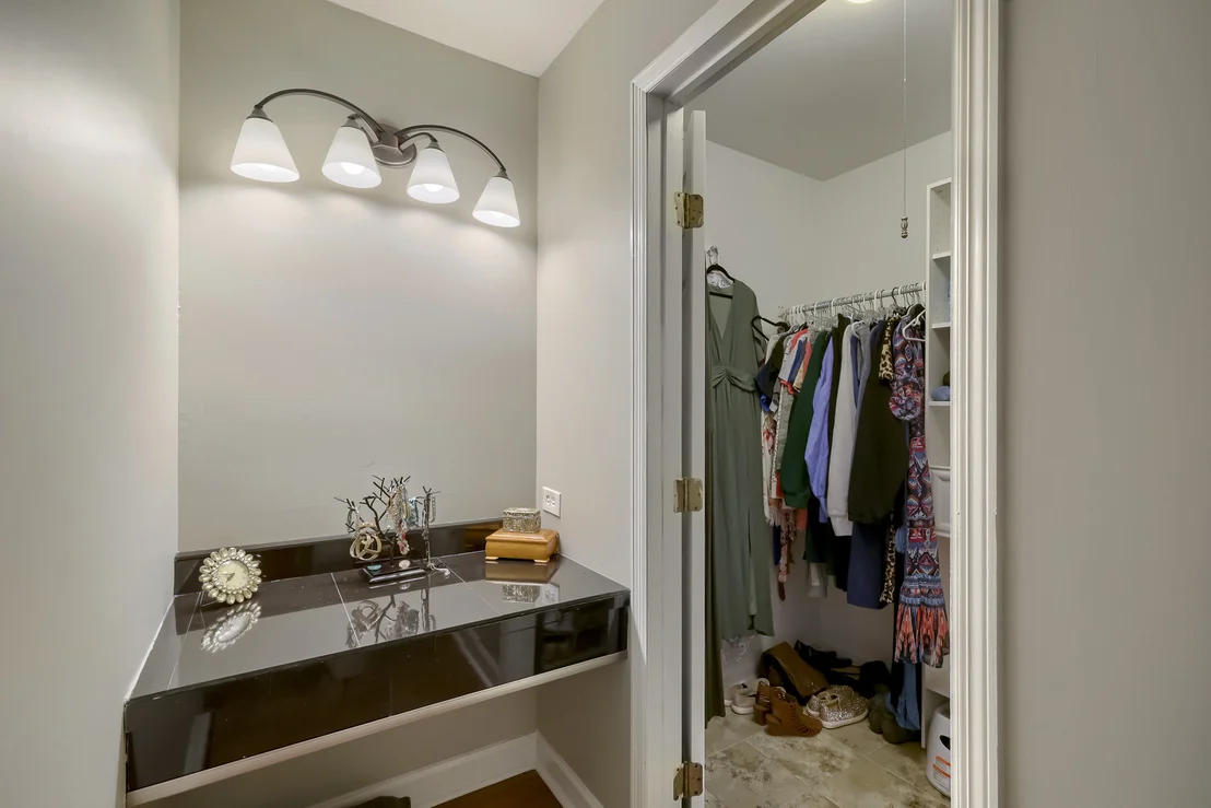 Photo of 271 Hill Avenue