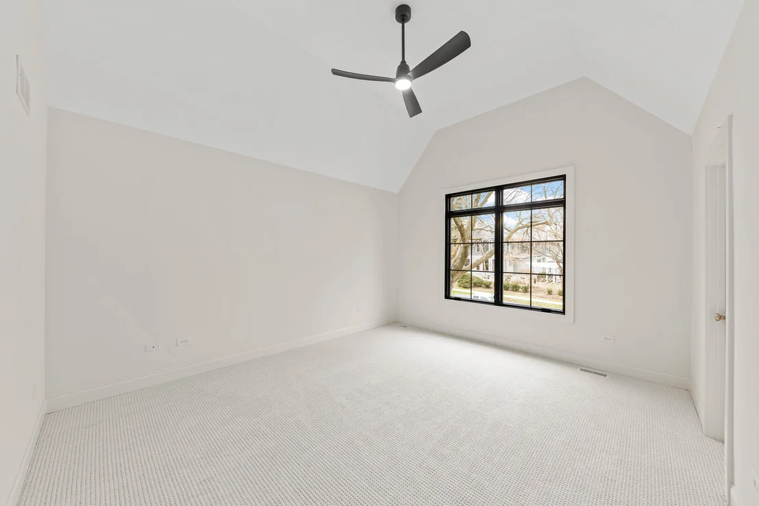 Photo of 660 N Eagle Street