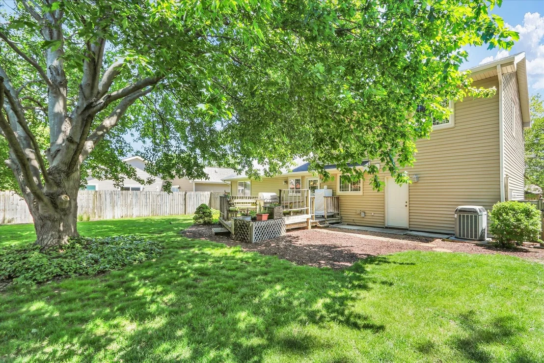 Photo of 613 Crestview Drive
