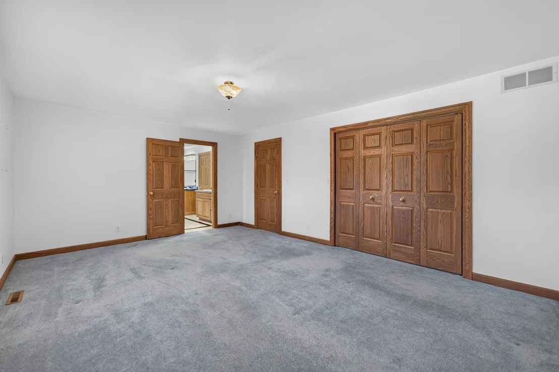 Photo of 1646 Valley View Road