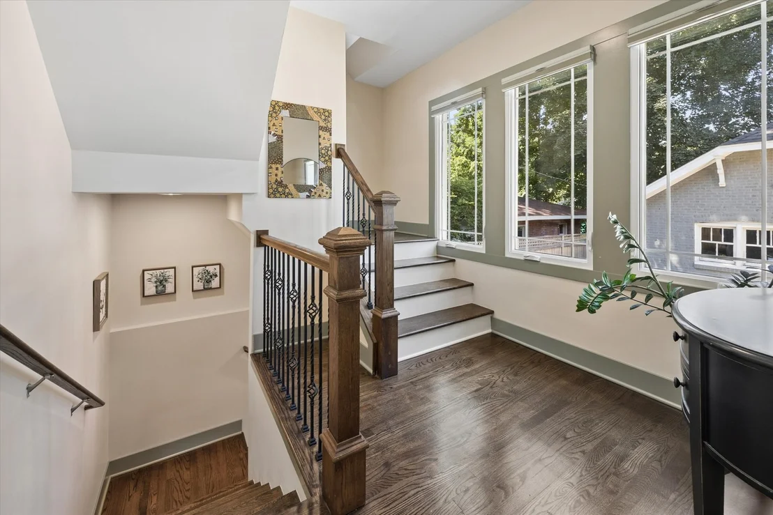 Photo of 212 Gage Road
