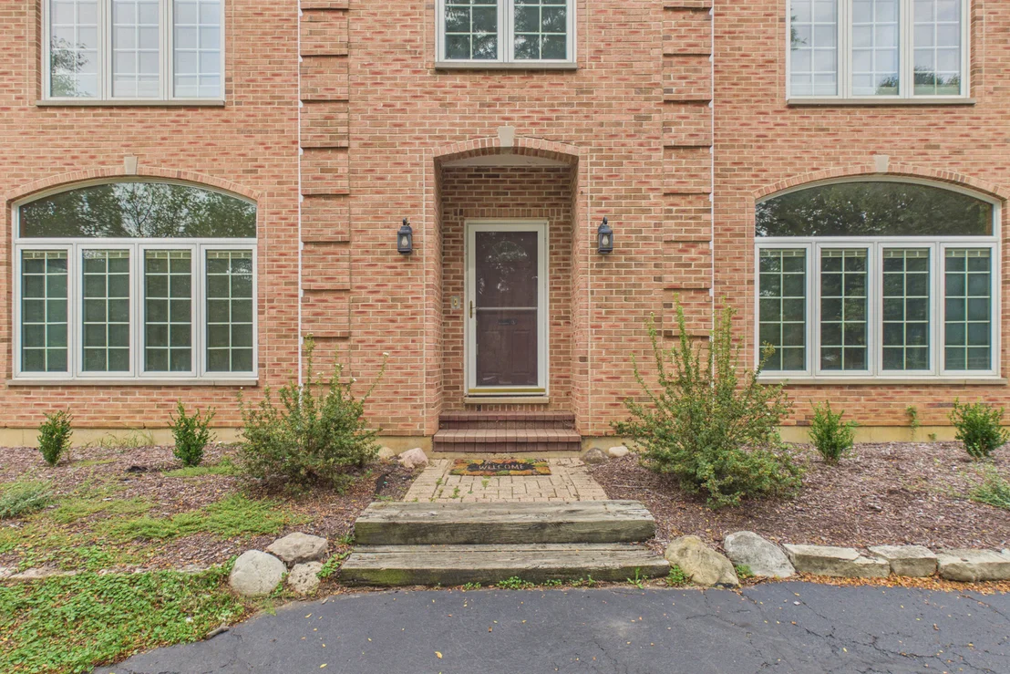 Photo of 122 Deepwood Road
