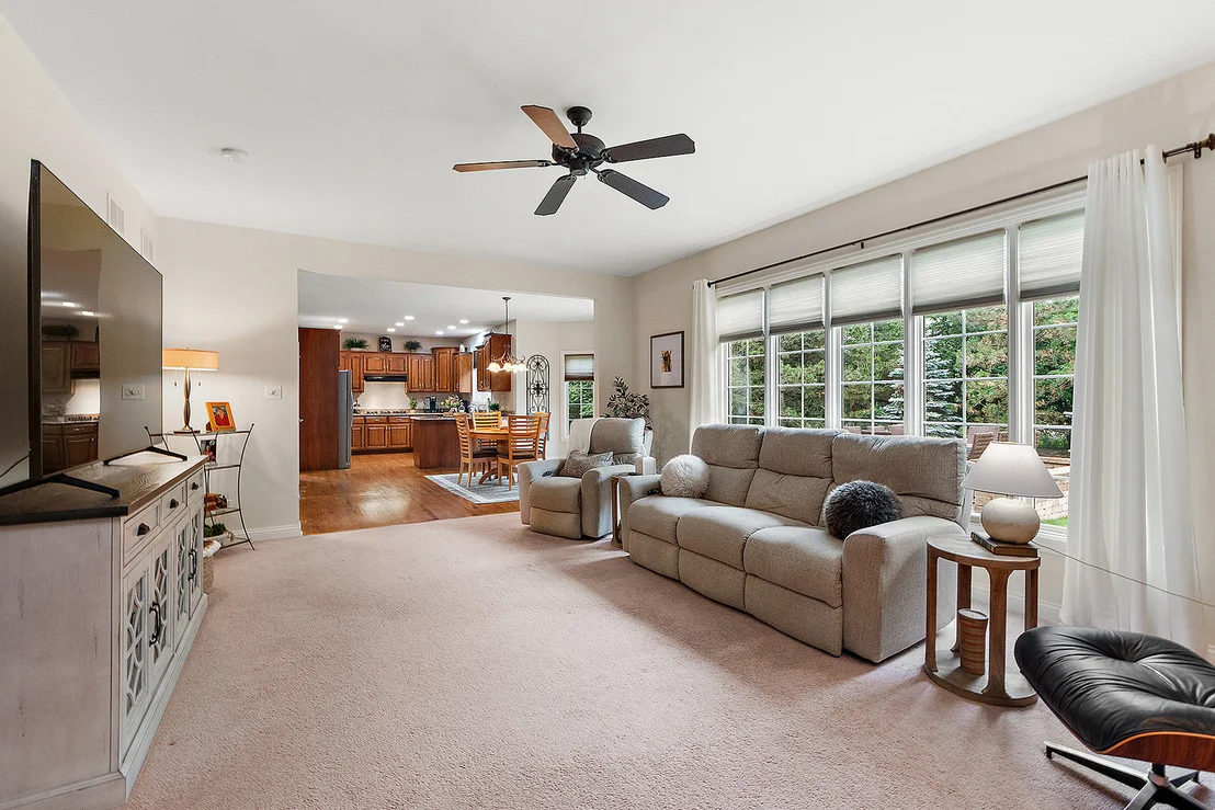 Photo of 8136 ABERDEEN Drive