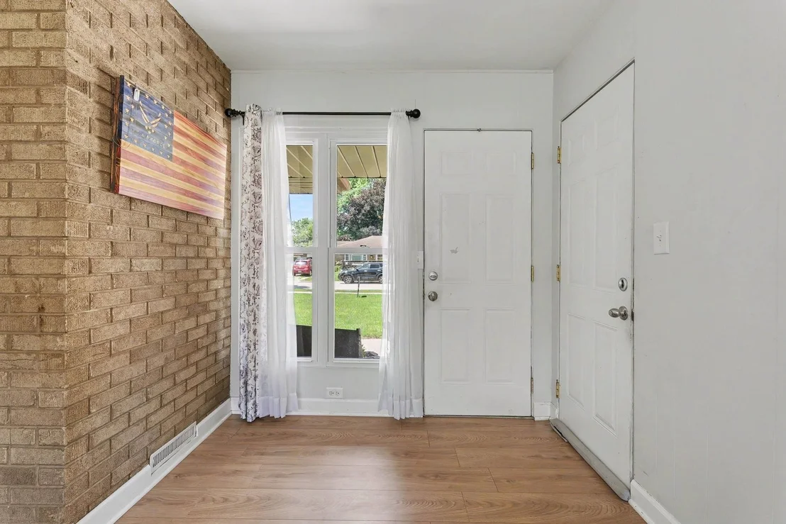 Photo of 1108 Alann Drive
