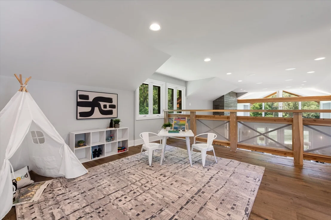 Photo of 3148 Cuba Road