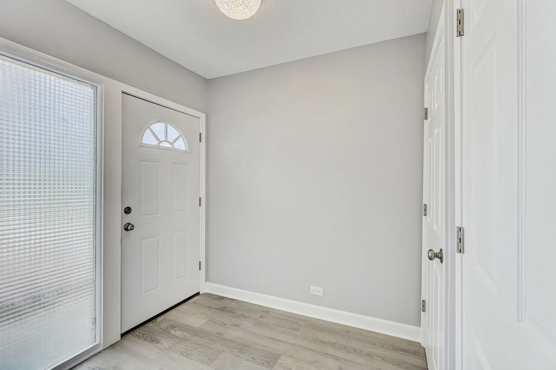 Photo of 14739 Park Avenue