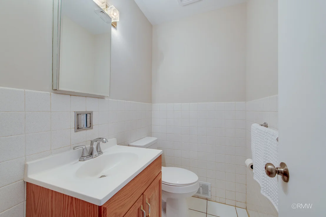 Photo of 691 Westmere Road