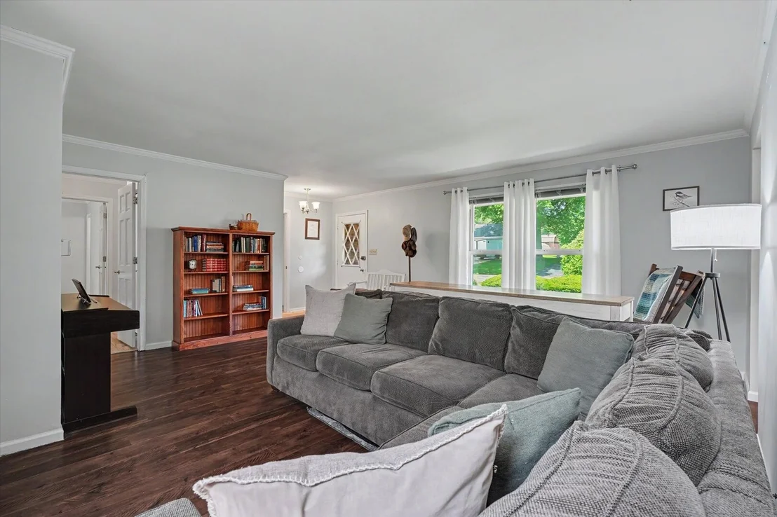 Photo of 304 Cherokee Drive