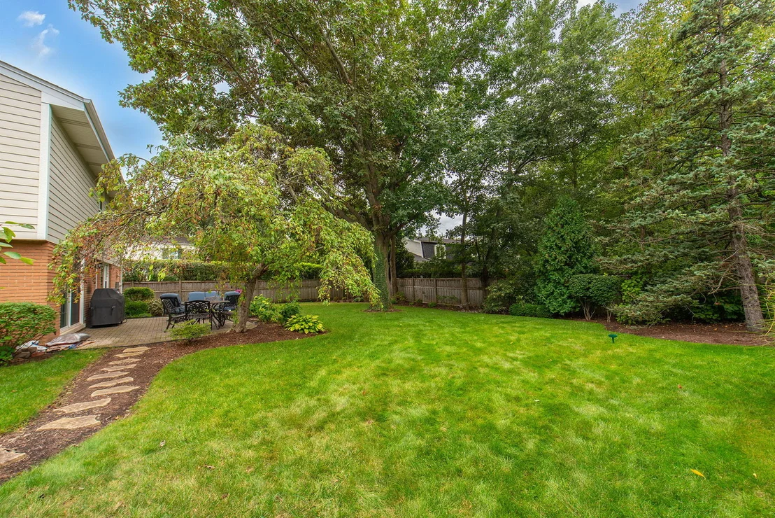 Photo of 1722 Ivy Lane