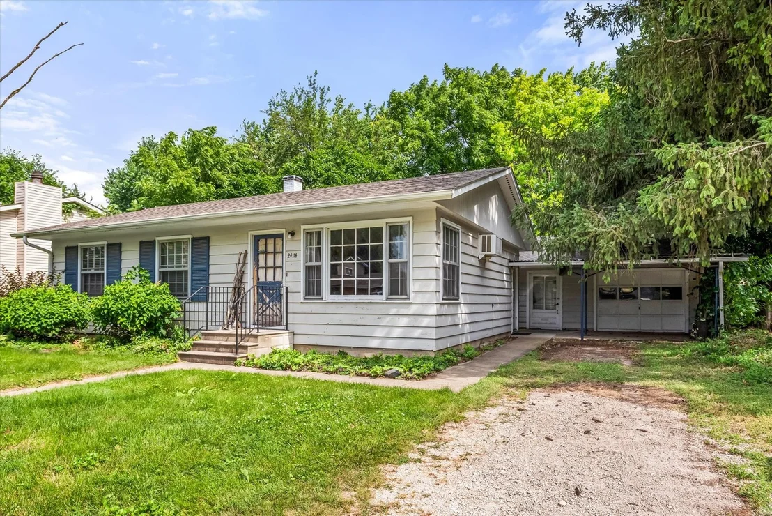 Photo of 24114 W Hillcrest Drive
