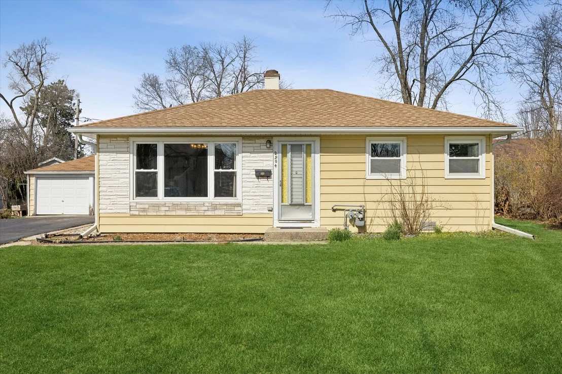 Photo of 2904 Stork Court
