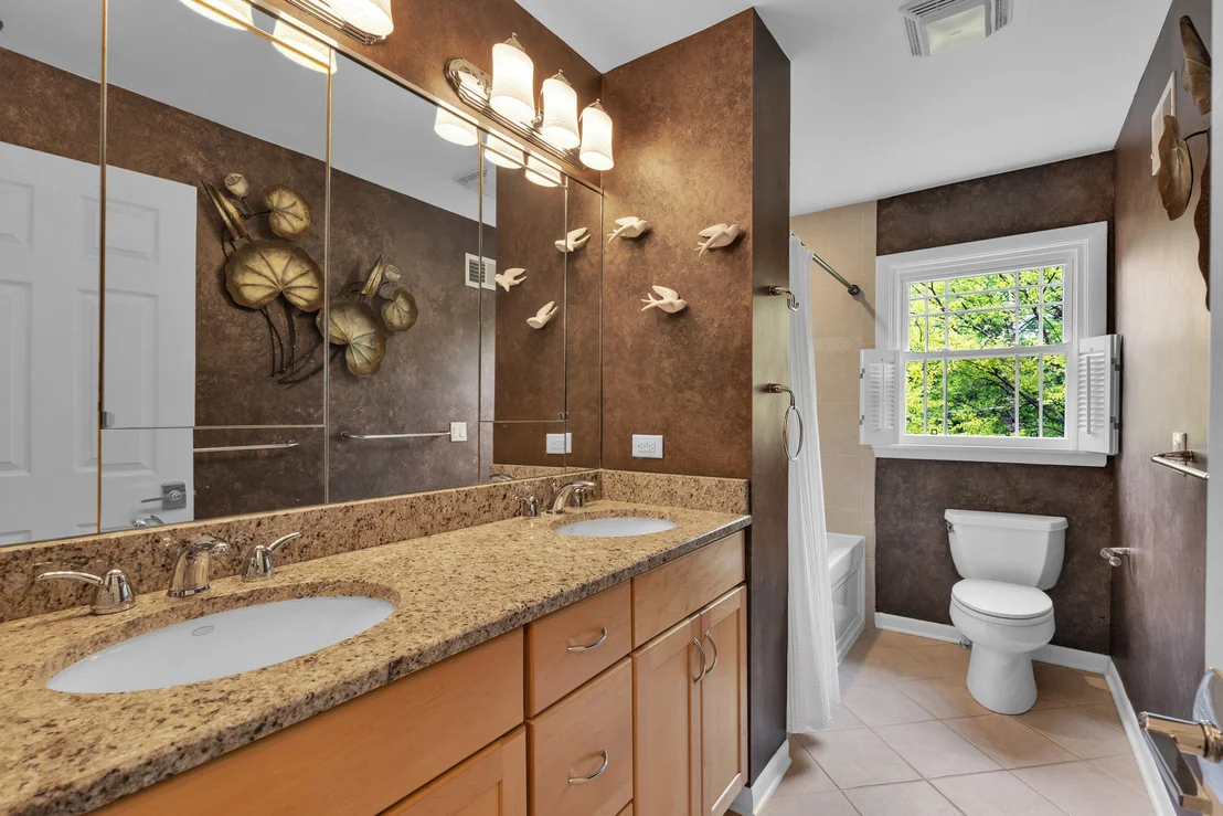 Photo of 149 FORESTWAY Drive