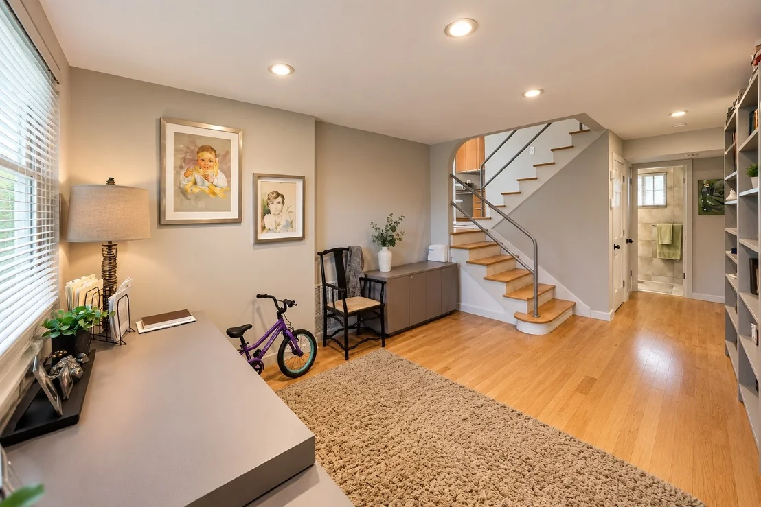 Photo of 426 Amherst Avenue