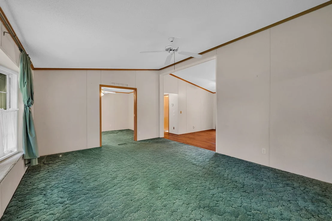 Photo of 2910 E 11th Road