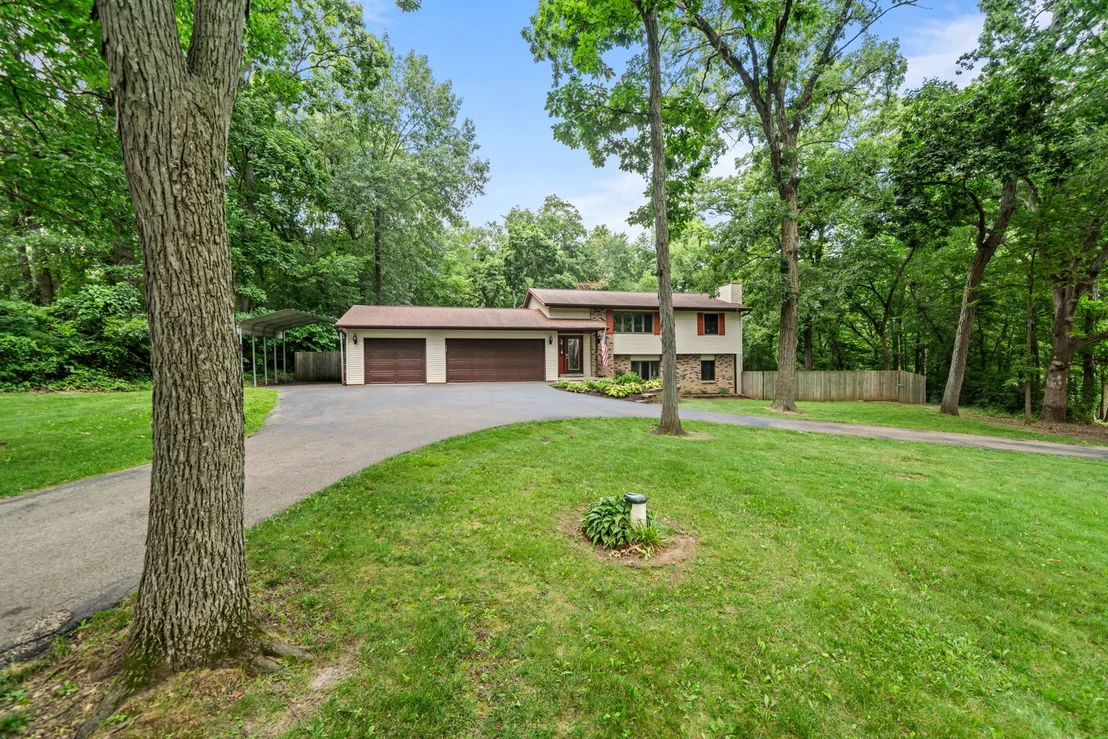 Photo of 6475 Possum Trail