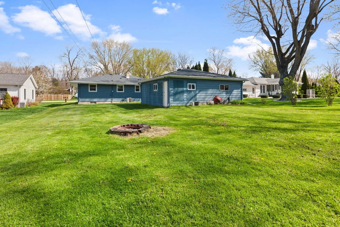 Photo of 30215 Sumac Drive