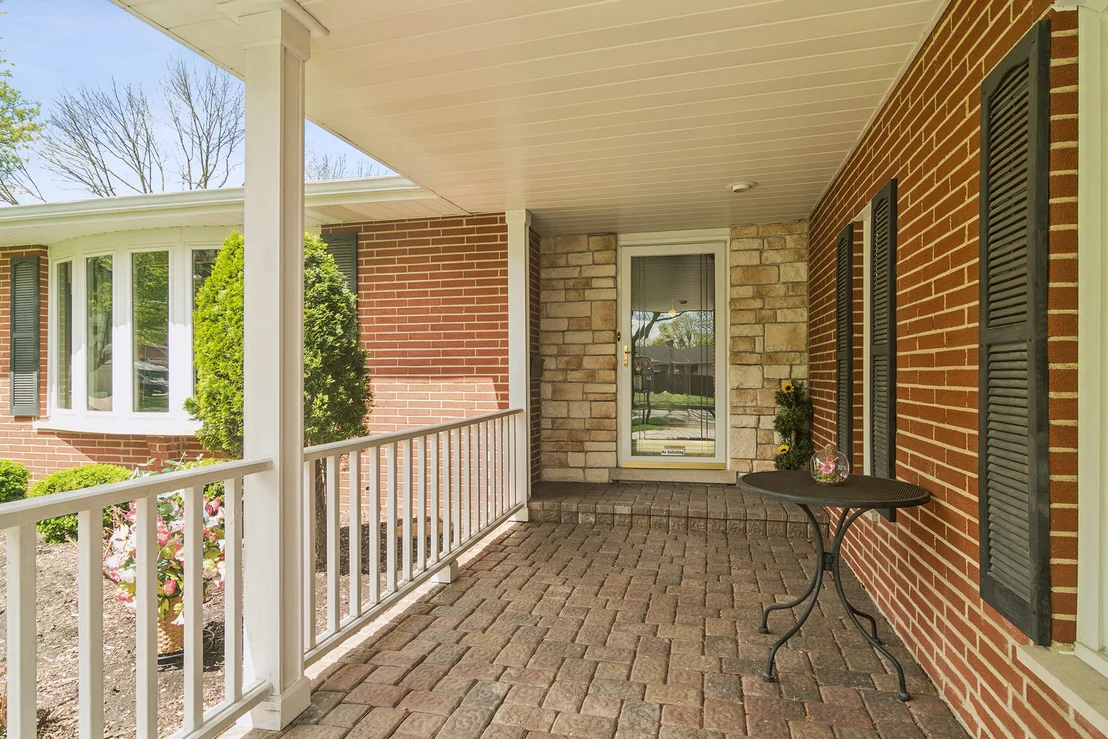 Photo of 1600 E Linden Lane