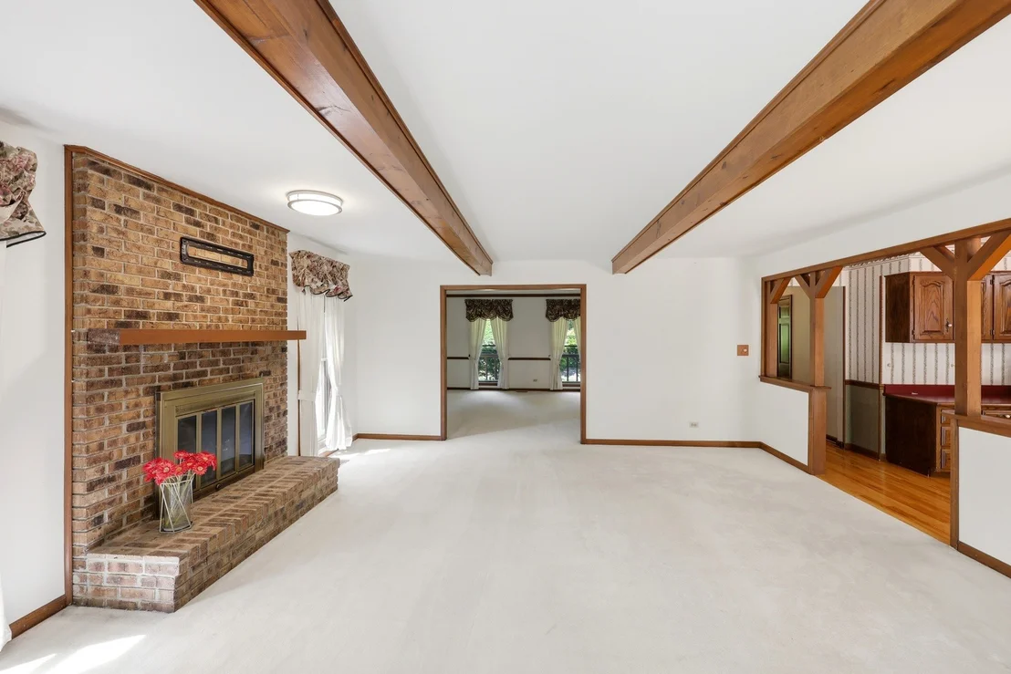 Photo of 107 Roxborough Place