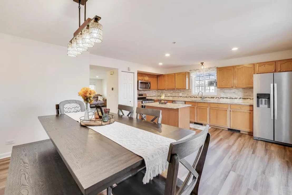 Photo of 1612 Fox Run Drive
