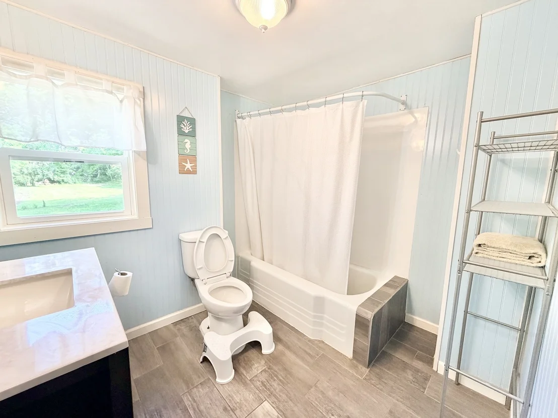 Photo of 1304 N Everett Street