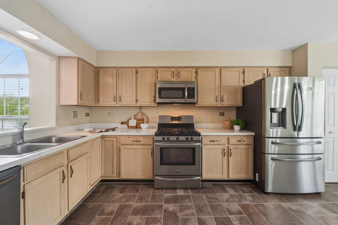 Photo of 767 GROSSE POINTE Circle