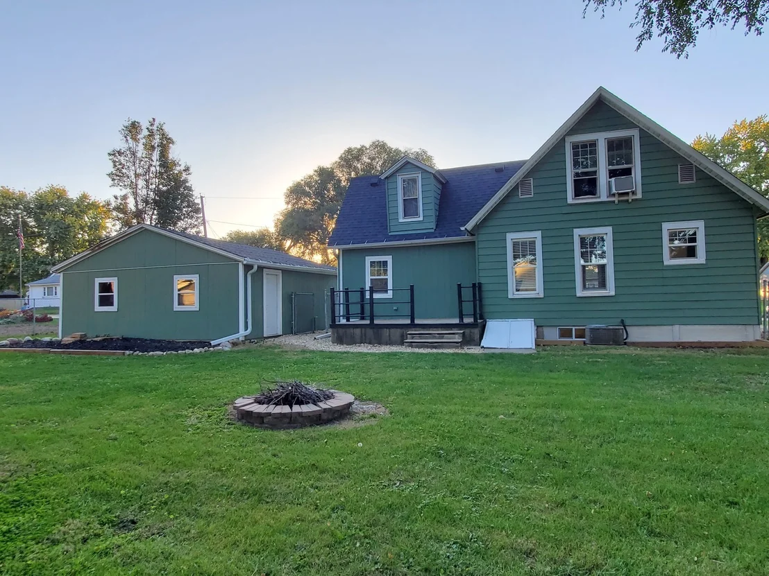 Photo of 736 Swift Avenue