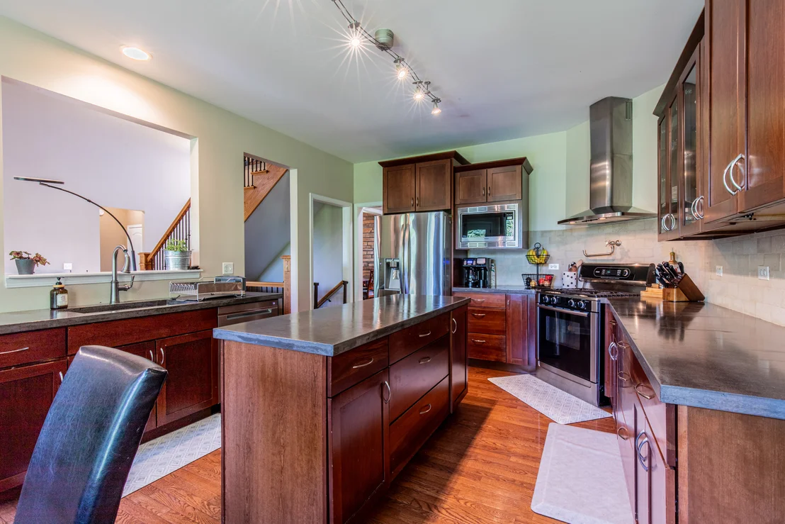 Photo of 4040 River Ridge Lane