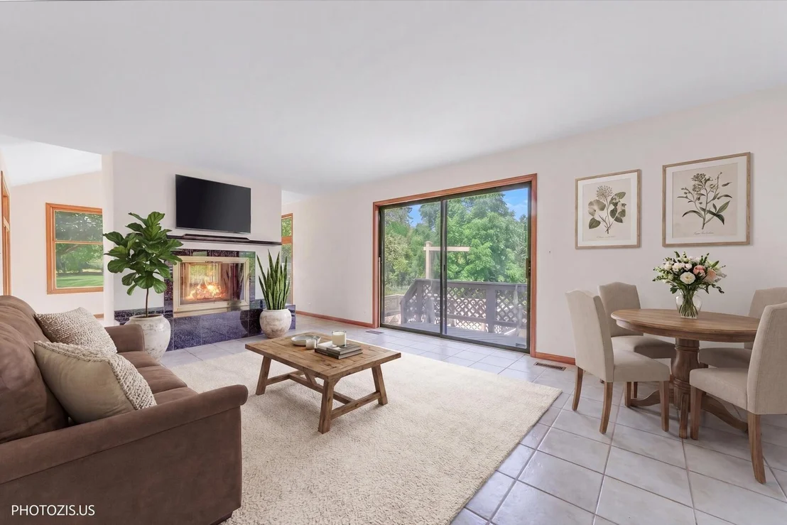 Photo of 970 Ponderosa Lane