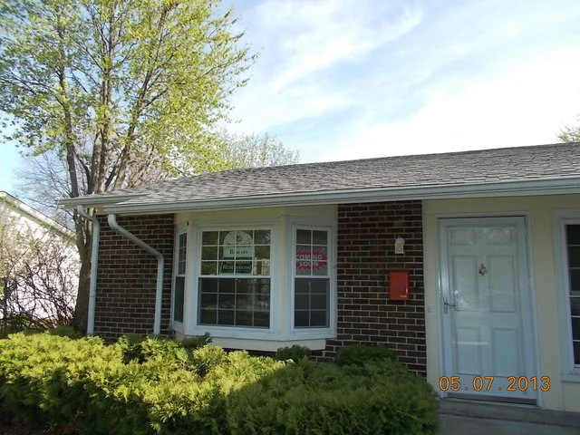 Photo of 19 E Cunningham Drive