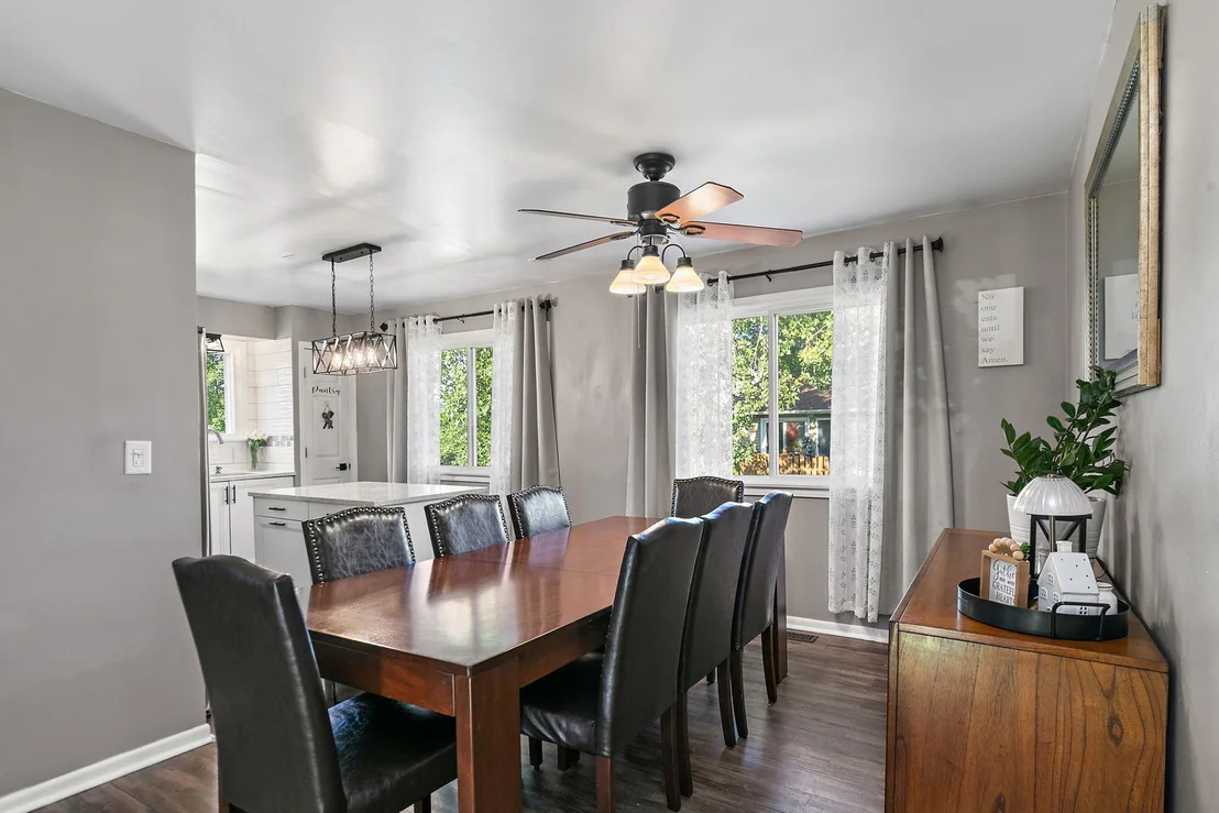 Photo of 17 Joslyn Drive