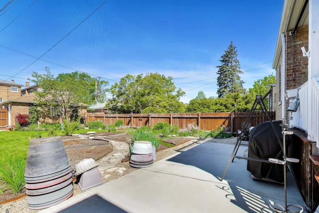 Photo of 1902 Maple Avenue