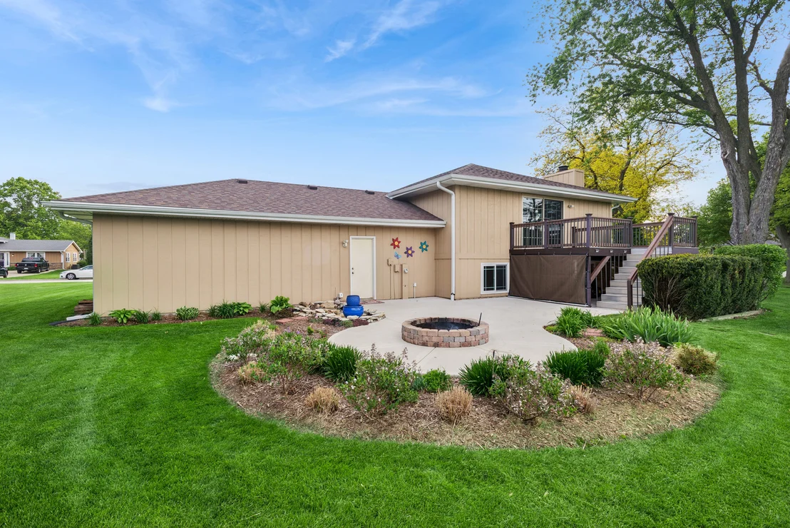Photo of 2481 Chatham Road
