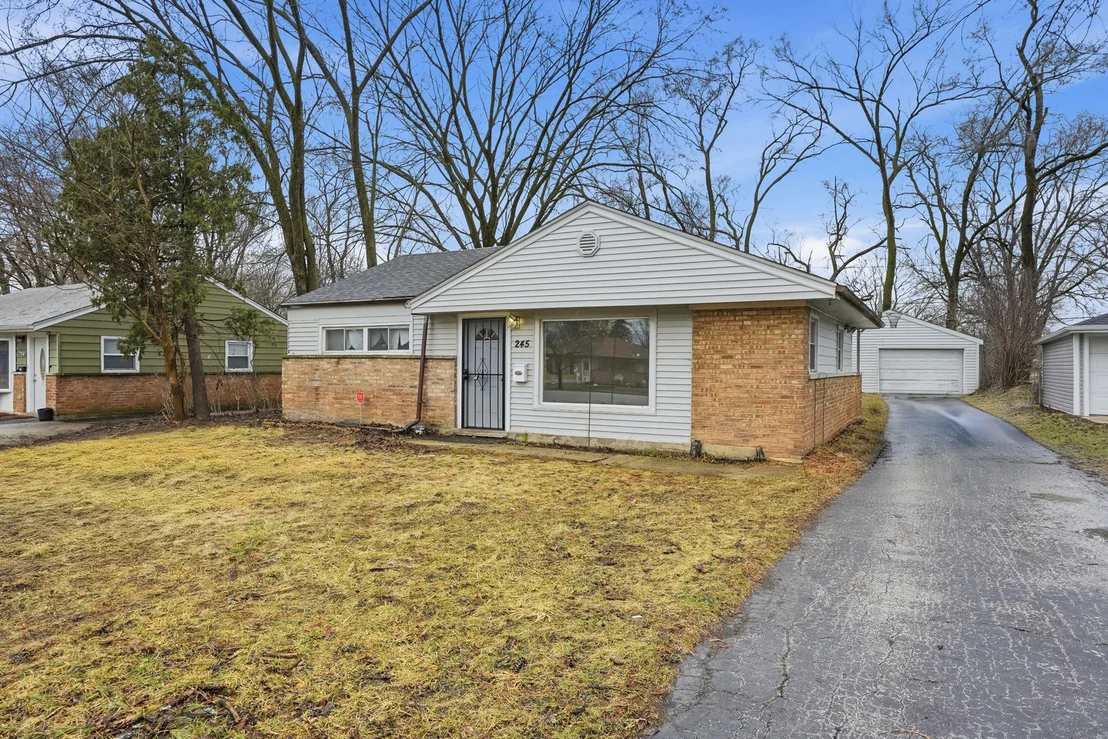 Photo of 245 Blackhawk Drive