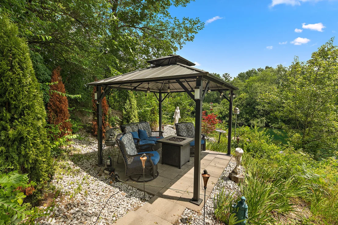 Photo of 5205 Deerfield Drive