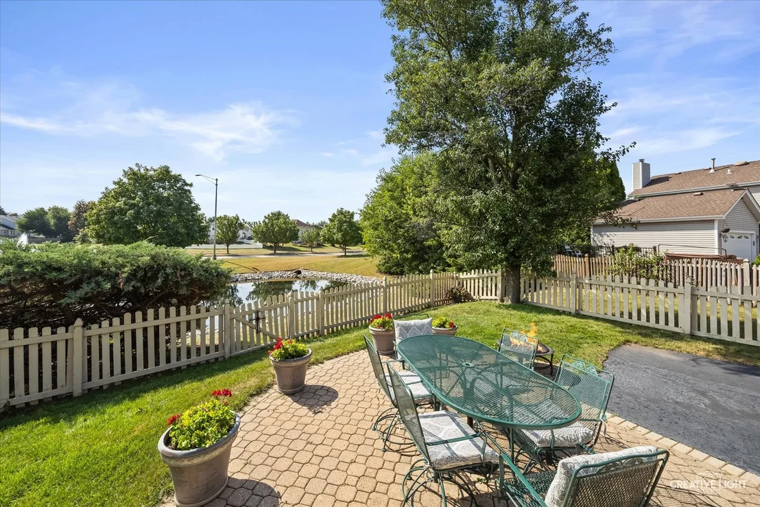 Photo of 2303 Riverside Drive