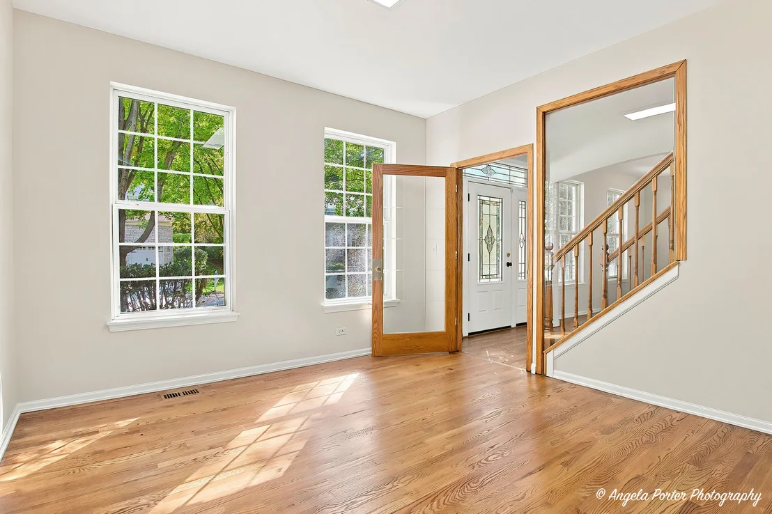 Photo of 606 Barberry Trail