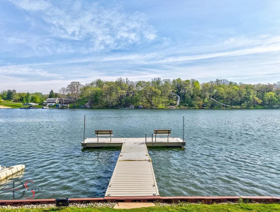 Photo of 1419 Shoreline Drive