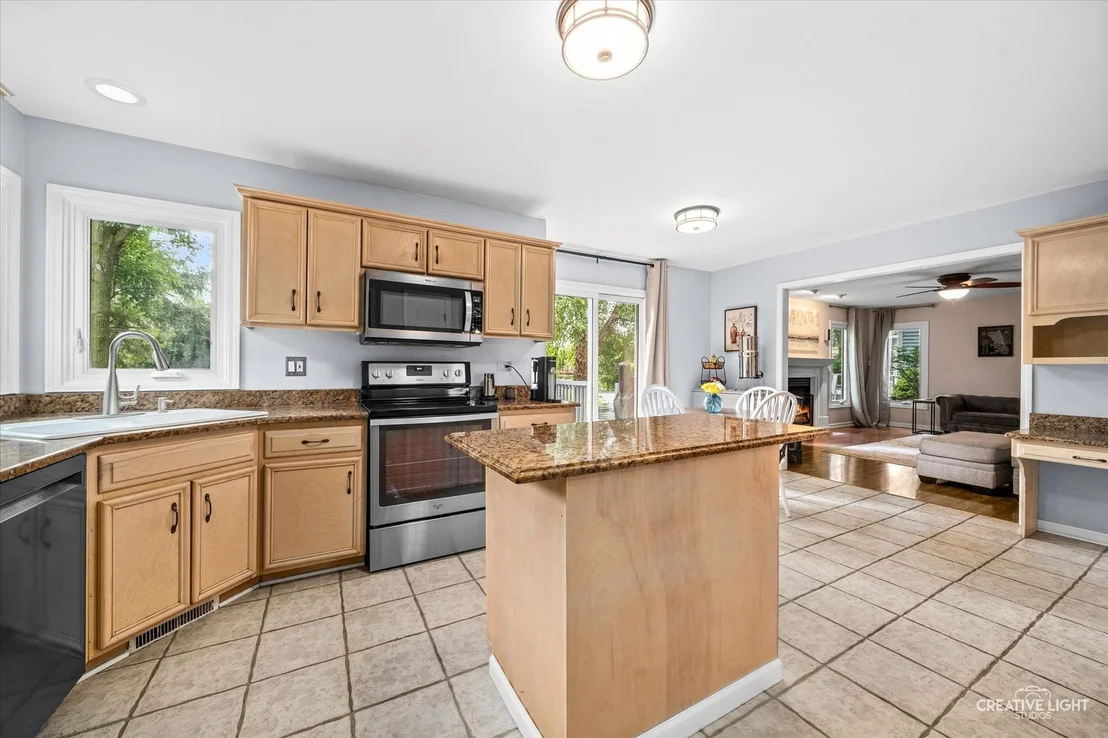 Photo of 490 Waubonsee Circle
