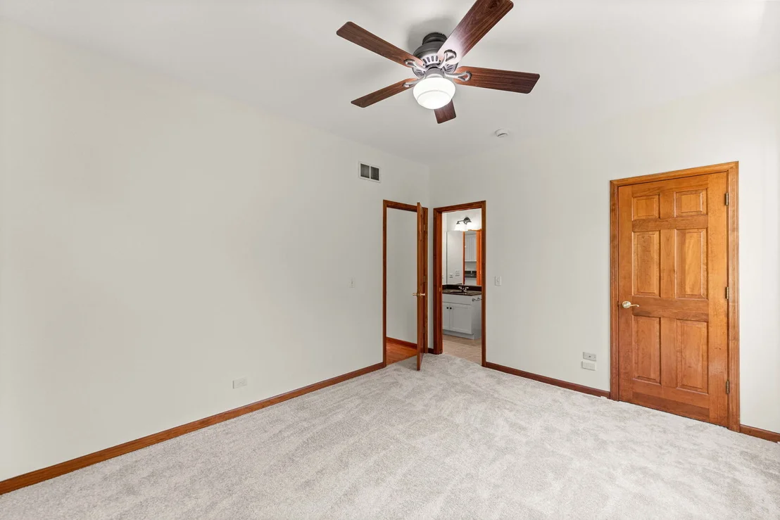 Photo of 9 N Daniels Drive
