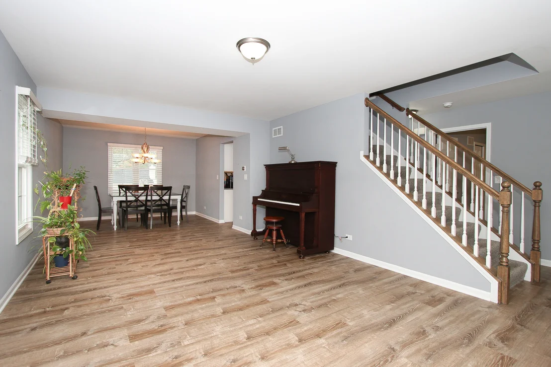 Photo of 697 GARDENIA Lane