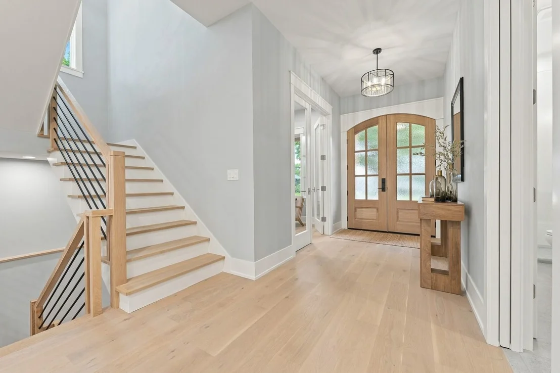 Photo of 810 Clover Court