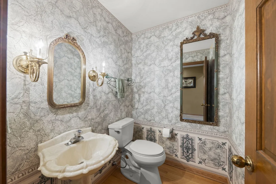 Photo of 8S765 Singletree Lane