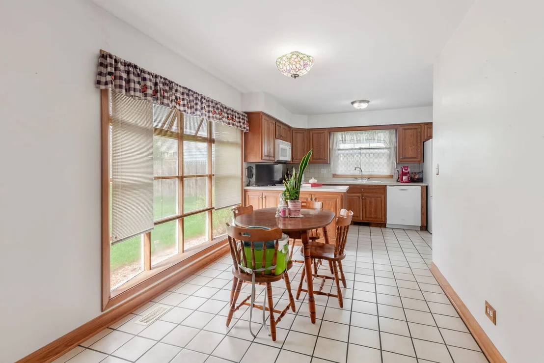 Photo of 935 Brower Drive