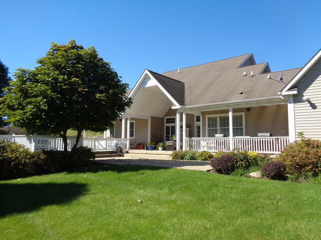 Photo of 1915 W Cobblestone Lane
